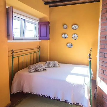 Charming House, Figueira Da Foz, Year-round Shared Pool 펜션 *