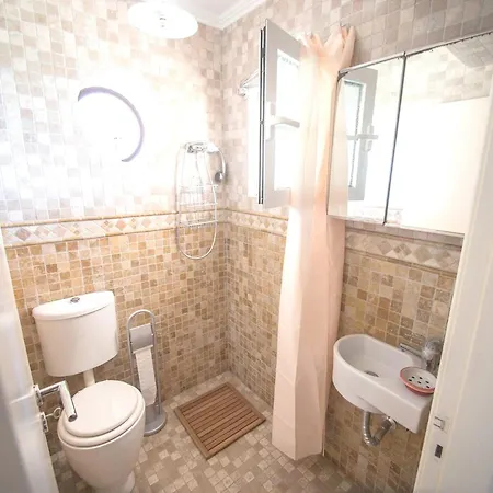 Charming House, Figueira Da Foz, Year-round Shared Pool